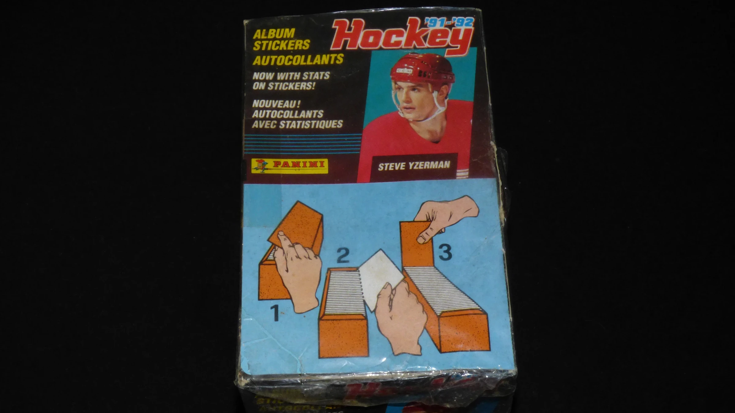 1991-92 Panini Hockey. Boîte scellée. 100 paquets.